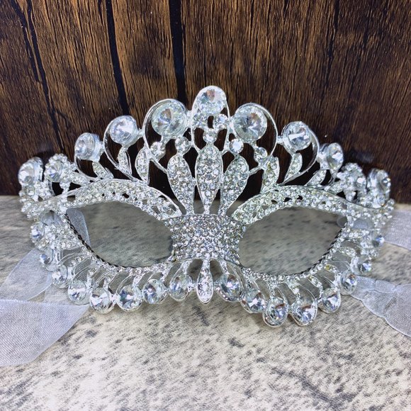 Accessories - Silver Masquerade Mask, Crystal Mask Rhinestone, Venetian, Party, Pageant, Prom